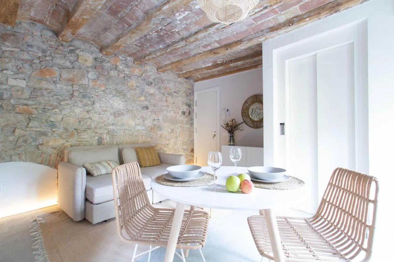 Bruma Boutique Apartment Girona İspanya